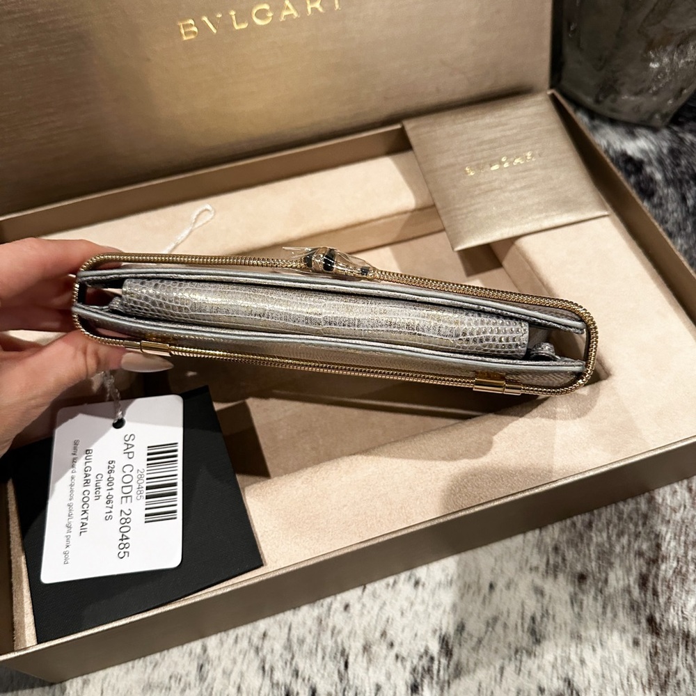 Bvlgari Serpenti "Tubogas" Stingray Lizard Metallic Chain Clutch. NEW WITH BOX - Picture 13 of 15